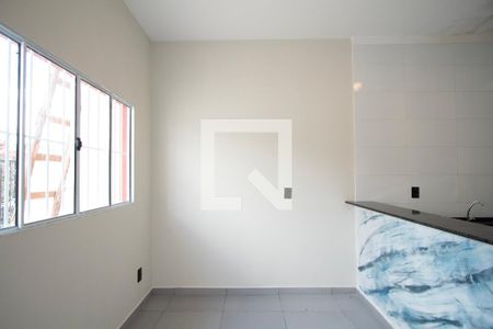 Sala  de casa para alugar com 2 quartos, 53m² em Jardim Nilton Torres, Sorocaba