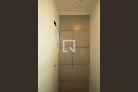 Banheiro de casa para alugar com 2 quartos, 53m² em Jardim Nilton Torres, Sorocaba