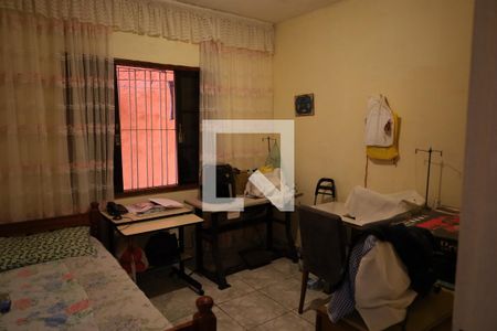 Casa à venda com 4 quartos, 312m² em Vila Santana, São Paulo