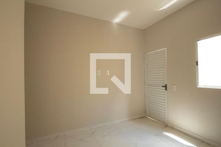 Quarto 2 de casa para alugar com 2 quartos, 53m² em Jardim Verginia, Sorocaba