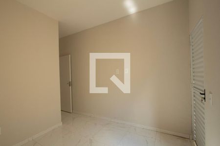 Quarto 2 de casa para alugar com 2 quartos, 53m² em Jardim Verginia, Sorocaba
