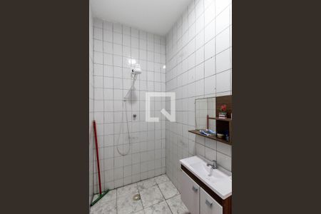Banheiro de casa para alugar com 1 quarto, 40m² em Jardim Sao Pedro, São Paulo