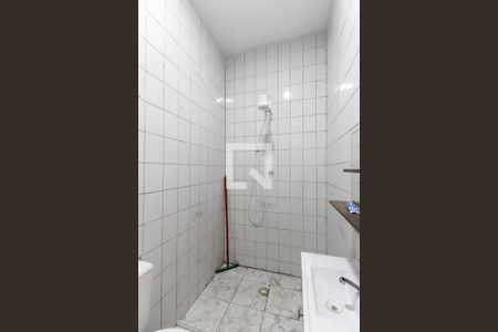 Banheiro de casa para alugar com 1 quarto, 40m² em Jardim Sao Pedro, São Paulo