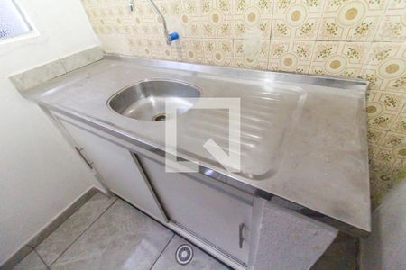 Cozinha de casa para alugar com 2 quartos, 40m² em Jardim Sao Pedro, São Paulo