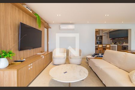 Sala de apartamento à venda com 3 quartos, 134m² em Vila Bertioga, São Paulo