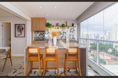 Varanda de apartamento à venda com 3 quartos, 134m² em Vila Bertioga, São Paulo