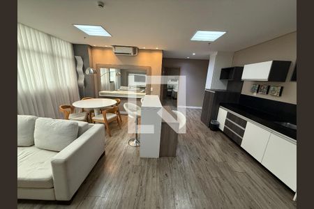 Apartamento à venda com 2 quartos, 80m² em Coracao de Jesus, Belo Horizonte