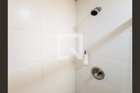 Banheiro suíte de apartamento à venda com 1 quarto, 51m² em Coracao de Jesus, Belo Horizonte