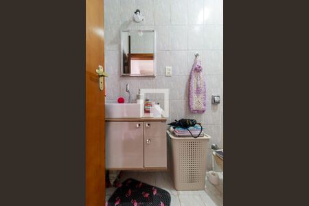 Suíte 1 - Banheiro de casa à venda com 3 quartos, 150m² em Vila Ernesto, São Paulo