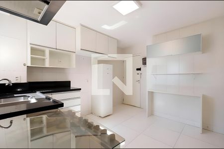 Apartamento para alugar com 4 quartos, 157m² em Perdizes, São Paulo