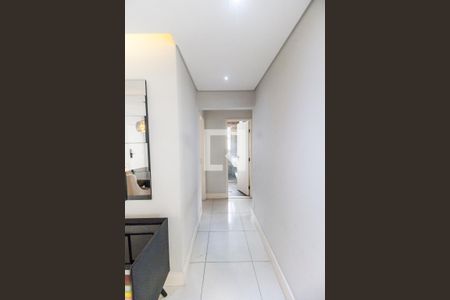 Corredor de apartamento para alugar com 2 quartos, 98m² em Alphaville, Santana de Parnaíba