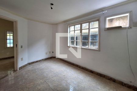Quarto 1 de casa para alugar com 4 quartos, 239m² em Serra Grande, Niterói