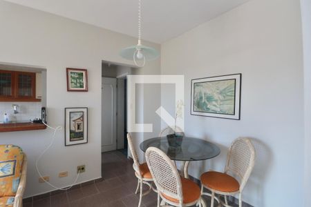 Sala de apartamento para alugar com 2 quartos, 63m² em Balneario Cidade Atlantica, Guarujá