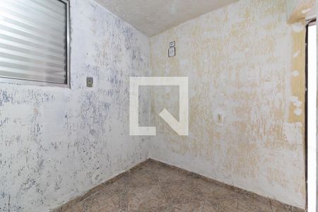Quarto 1 de casa para alugar com 2 quartos, 60m² em Jardim Fernandes, São Paulo