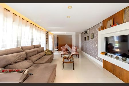 Apartamento para alugar com 4 quartos, 316m² em Vila Romana, São Paulo