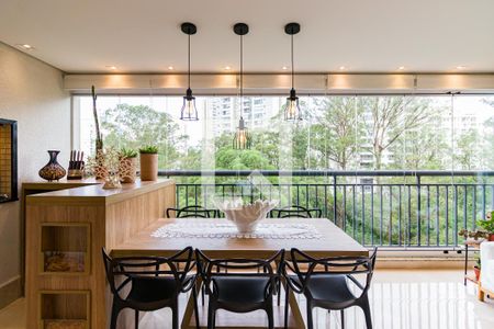 Apartamento à venda com 2 quartos, 104m² em Parque Reboucas, São Paulo