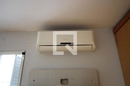 Ar condicionado de casa de condomínio à venda com 3 quartos, 80m² em Humaitá, Porto Alegre