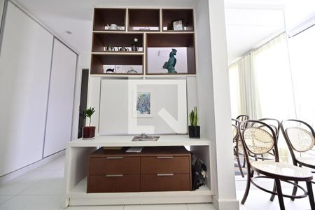 Apartamento para alugar com 1 quarto, 45m² em Setor Bueno, Goiânia