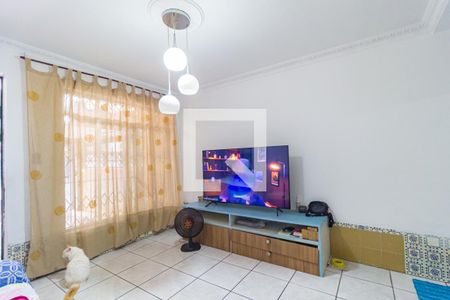 Sala de casa para alugar com 2 quartos, 140m² em Vila Prudente, São Paulo