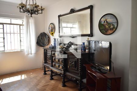 Sala de casa à venda com 3 quartos, 121m² em Planalto Paulista, São Paulo