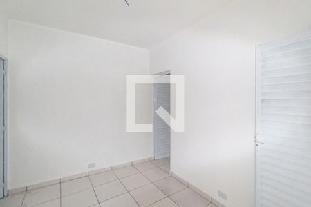 Cozinha e área de serviço de casa para alugar com 1 quarto, 28m² em Jardim Ana Estela, Carapicuíba