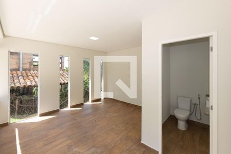 Sala 1 de casa de condomínio à venda com 3 quartos, 332m² em Arvoredo, Nova Lima