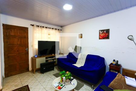 Sala  de casa para alugar com 2 quartos, 176m² em Jardim Umarizal, São Paulo