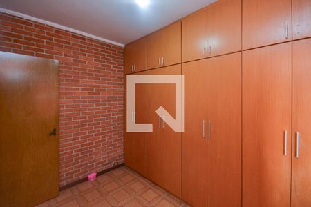 Casa para alugar com 2 quartos, 240m² em Campo Grande, São Paulo