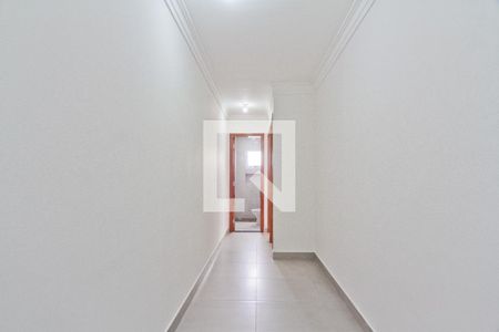Corredor de apartamento à venda com 2 quartos, 52m² em Vila Mangalot, São Paulo