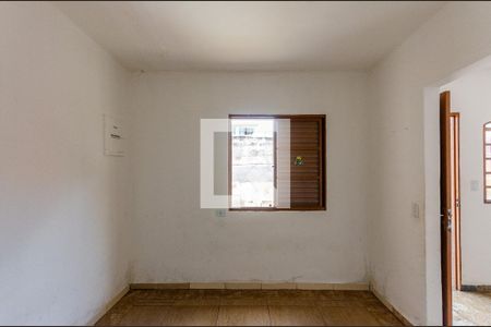 Sala de casa para alugar com 1 quarto, 40m² em Jardim Guarani, São Paulo
