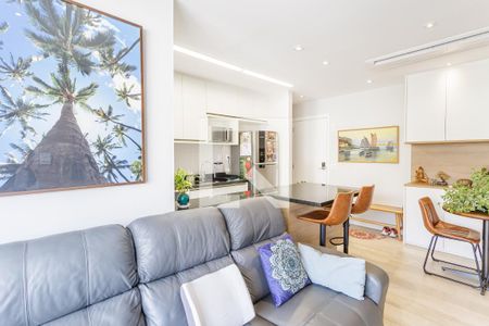 Sala de apartamento à venda com 2 quartos, 64m² em Indianópolis, São Paulo