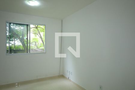 Sala de apartamento para alugar com 2 quartos, 34m² em Guaianases, São Paulo