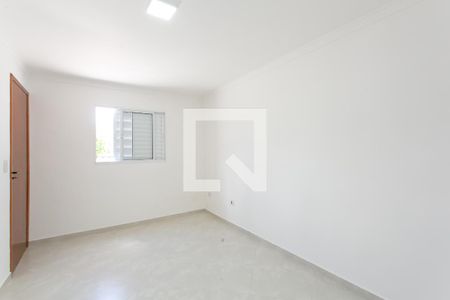 Quarto 1  de casa para alugar com 2 quartos, 70m² em Jardim Itapemirim, São Paulo