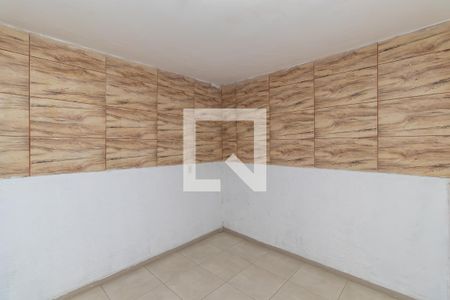 Quarto 1 de casa para alugar com 2 quartos, 40m² em Glória, Belo Horizonte