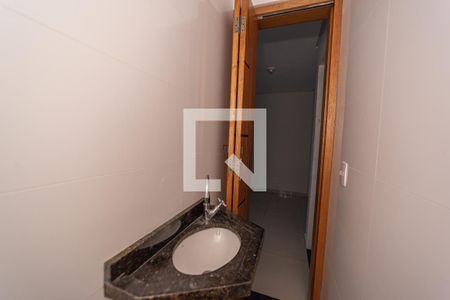 Lavabo de casa de condomínio à venda com 3 quartos, 162m² em Vila Ré, São Paulo