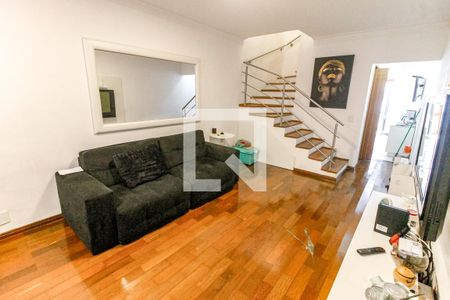 Sala de casa de condomínio à venda com 2 quartos, 100m² em Vila Pirajussara, São Paulo