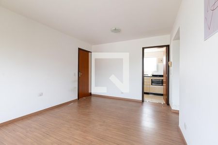 Sala de apartamento para alugar com 2 quartos, 57m² em Novo Mundo, Curitiba