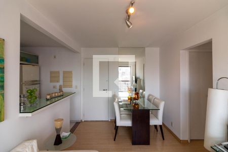 Sala de apartamento para alugar com 1 quarto, 50m² em Vila Nova Conceição, São Paulo