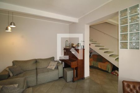 Sala de casa à venda com 3 quartos, 170m² em Vila Ester (zona Norte), São Paulo