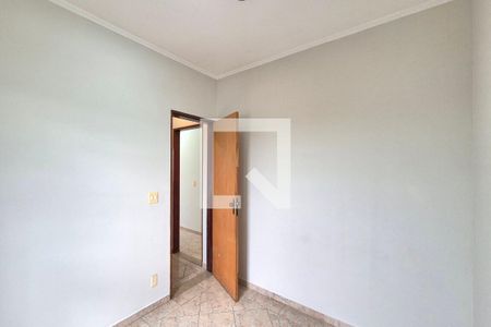 Quarto 1  de casa para alugar com 3 quartos, 129m² em Jardim Florence, Campinas
