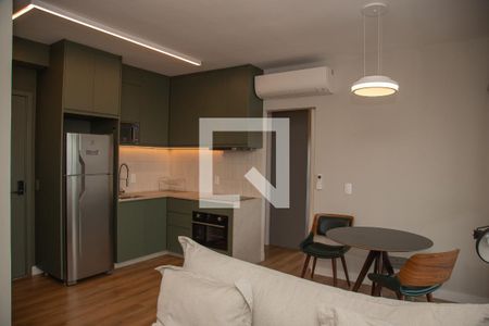 Sala de apartamento à venda com 1 quarto, 45m² em Santo Amaro, São Paulo