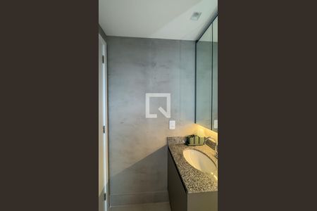 Banheiro da Suíte de apartamento à venda com 1 quarto, 45m² em Santo Amaro, São Paulo