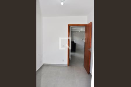 Detalhe - Quarto 01 de apartamento à venda com 2 quartos, 40m² em Vila Mangalot, São Paulo