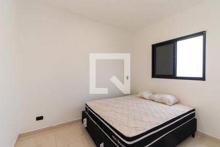 Quarto 1 de apartamento para alugar com 2 quartos, 45m² em Vila Fernandes, São Paulo