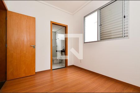 Suíte de apartamento à venda com 3 quartos, 113m² em Sagrada Família, Belo Horizonte