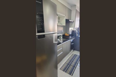 Cozinha de apartamento para alugar com 2 quartos, 50m² em Vila Arapua, São Paulo