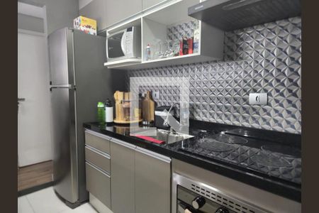 Cozinha de apartamento para alugar com 2 quartos, 50m² em Vila Arapua, São Paulo