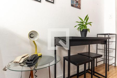 Studio - Detalhe de kitnet/studio para alugar com 1 quarto, 28m² em Vila Buarque, São Paulo