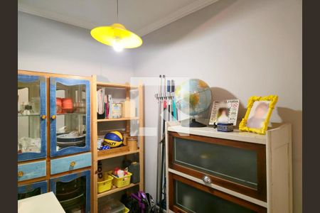 Sala  de casa à venda com 4 quartos, 141m² em Vila Rosalia, Guarulhos