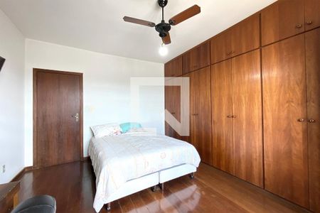 Suite 1 de casa à venda com 3 quartos, 400m² em Trevo, Belo Horizonte